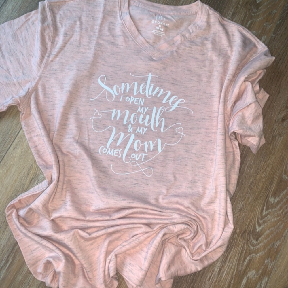 Men’s medium Women’s Tee